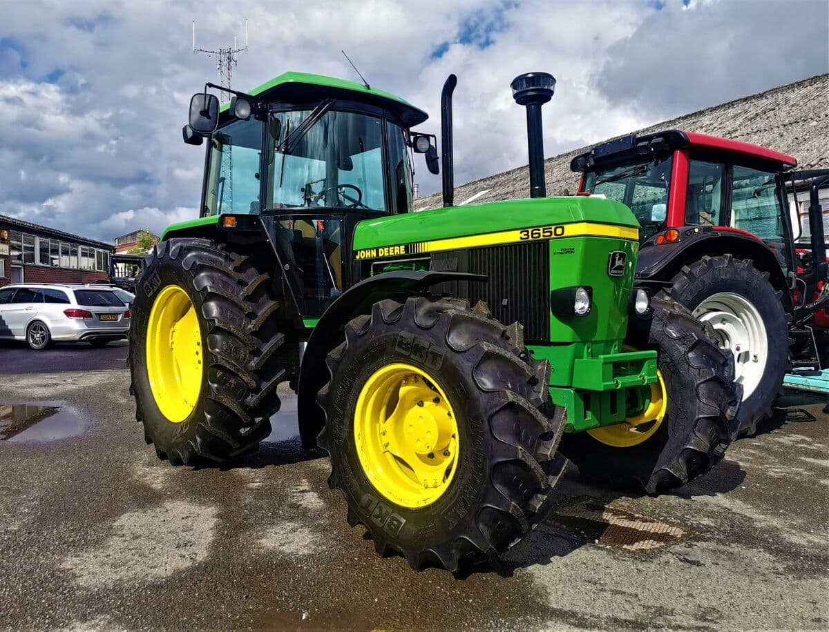John Deere Traktoren: Leistung, Effizienz und Zuverlässigkeit
