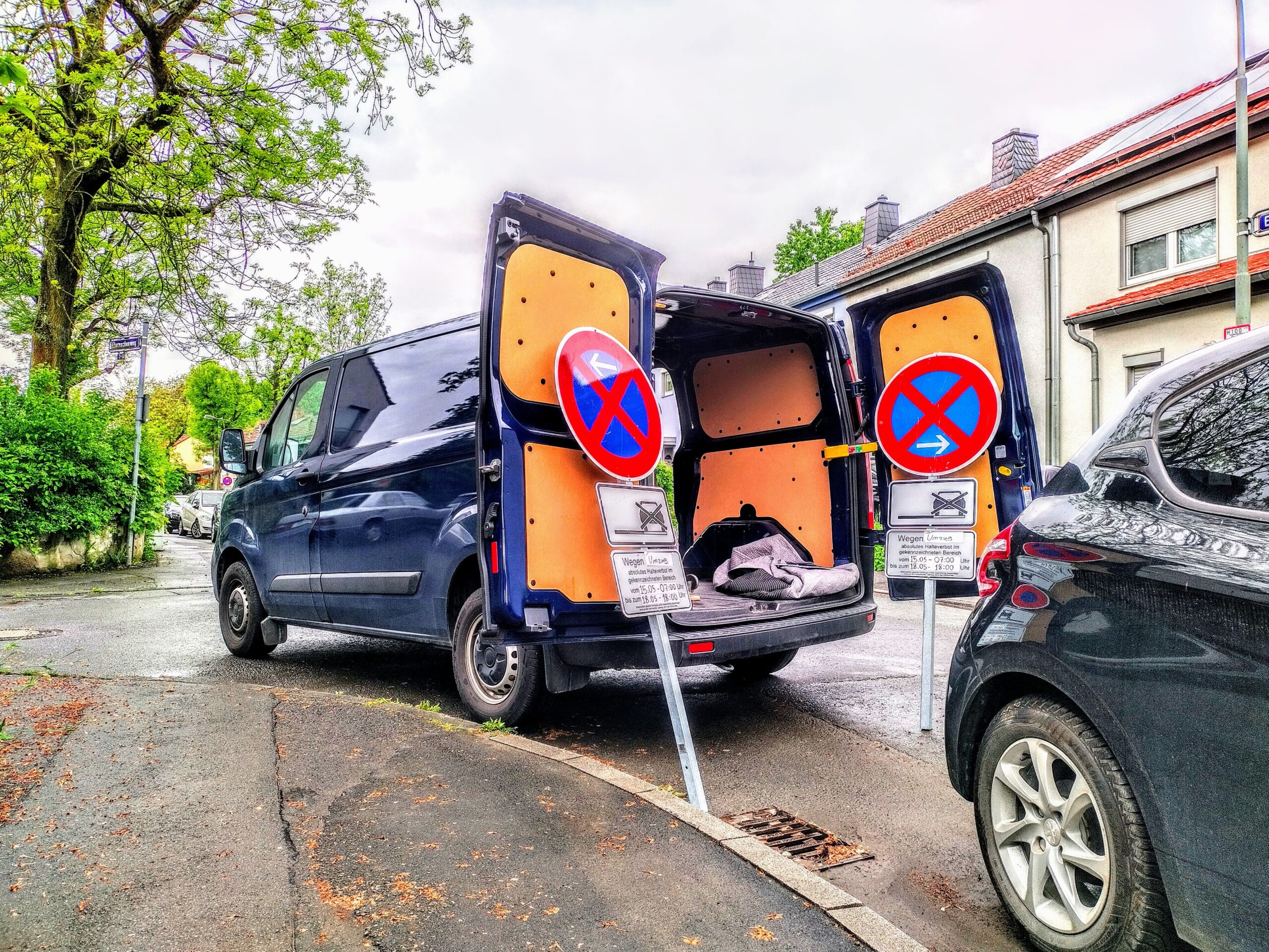 Halteverbot beantragen Berlin mit Halteverbot-24 – Schnell, sicher und unkompliziert