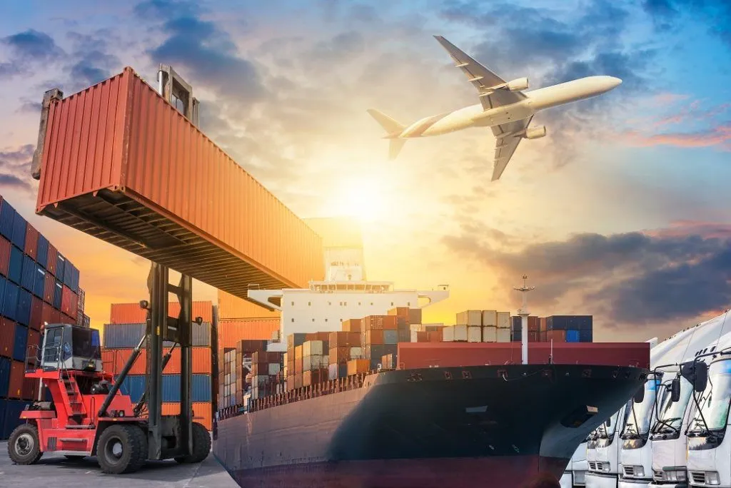 Was unser Team bei Asia Logistics über die Versand China nach Deutschland Kosten weiß